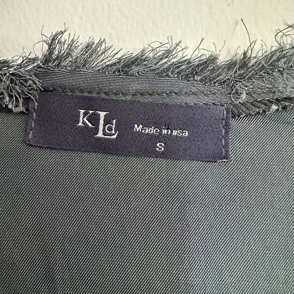 KLd Raw Edge V-Neck Sleeveless Top S Minimalist Boho Chic Oversized - Picture 8 of 8